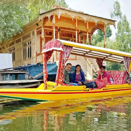 New Bul Bul Group Of Houseboats Srinagar Hotell Durgjan Eksteriør bilde