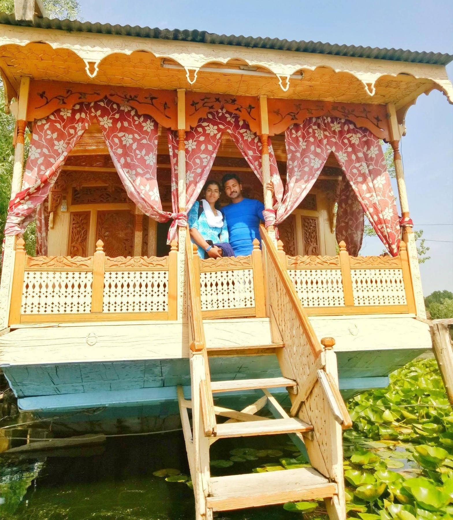 New Bul Bul Group Of Houseboats Srinagar Hotell Durgjan Eksteriør bilde